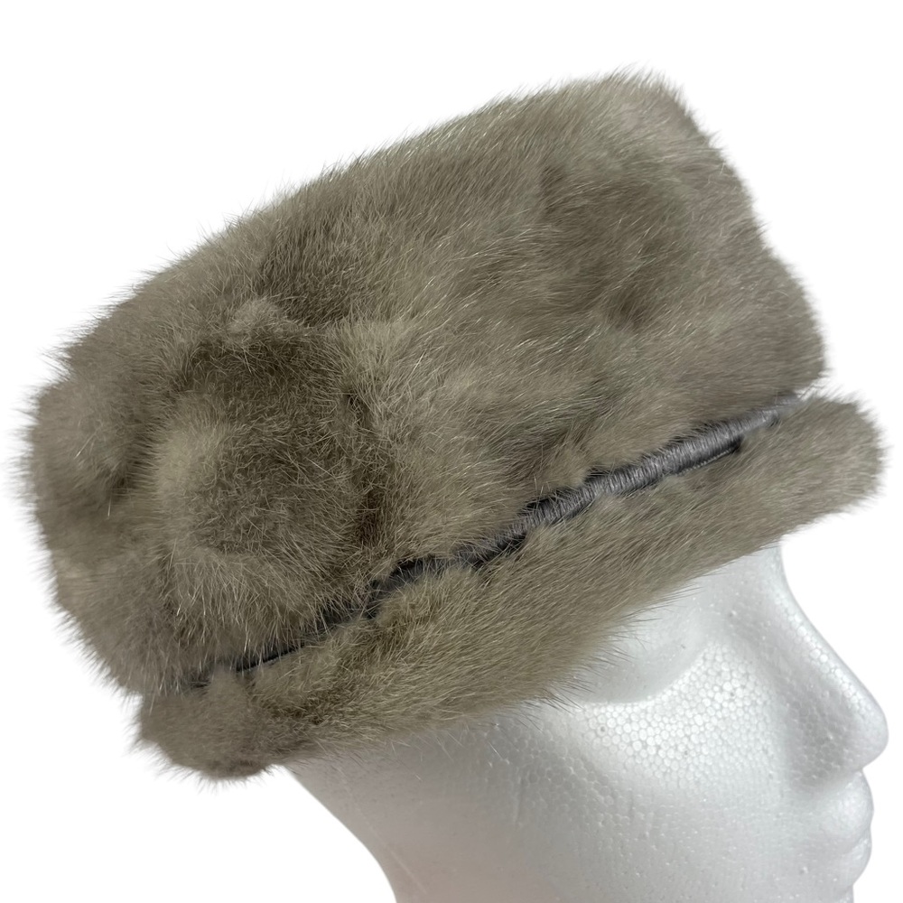 Janette Colombier Paris 1940s Union Made Imported Fur Winter Hat Pearl Accent OS - Picture 9 of 16